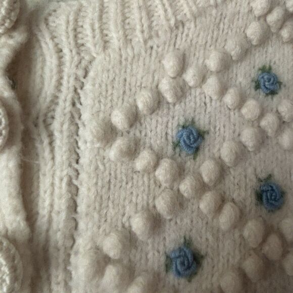 Vintage 40s 50s Wool Popcorn Knit Cardigan Sweater Cropped S Blue Floral Buttons - Picture 10 of 16